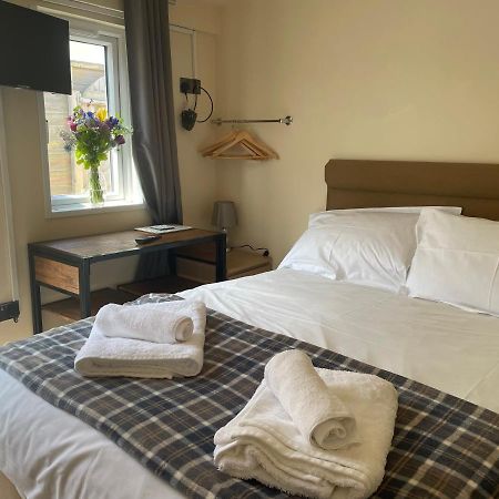 Auntie Bett'S - Cosy Double Ensuite Room With Mini Kitchen 킹스브리지 외부 사진